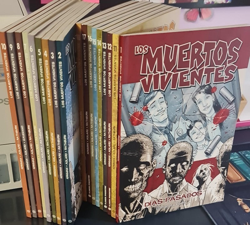 Los Muertos Vivientes Vols. 1–18
