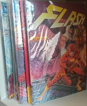 FLASH Nº 1 AL 13 (PRECINTADO) | FRANCIS MANAPUL, BRIAN BUCELLATO